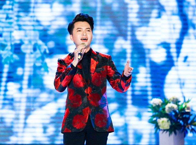 Khánh Thi, Phan Hiển ngọt ngào kết đôi trên sân khấu - 6