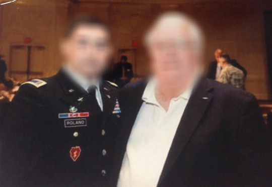 Quý bà đại gia sập bẫy trai ngoại "thả thính" - 1