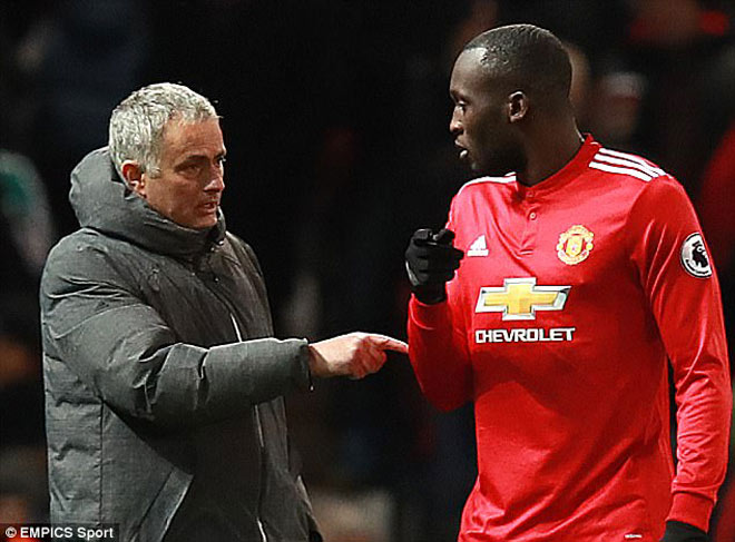 Lukaku “phá hoại” MU, tịt ngòi 12/14 trận: Mourinho phải xuống tay - 2