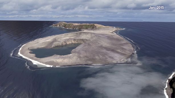 Điều ít ai ngờ về hòn đảo mới xuất hiện ở Thái Bình Dương - 1