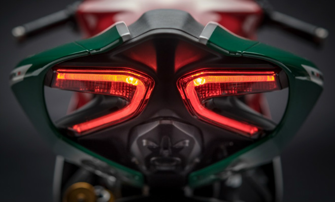 Ducati 1299 Panigale V-twin vẫn “làm mưa làm gió” tới năm 2020 - 3