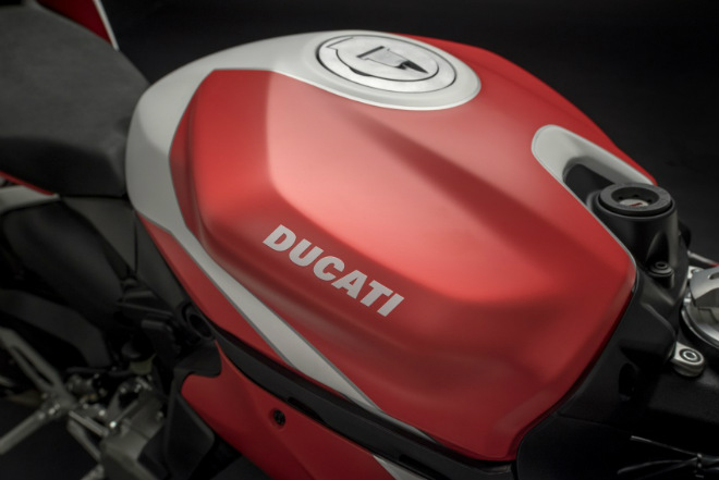 Ducati 1299 Panigale V-twin vẫn “làm mưa làm gió” tới năm 2020 - 5