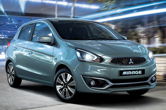 Xe ở Việt Nam giảm giá nhờ cắt bớt tiện nghi - 1