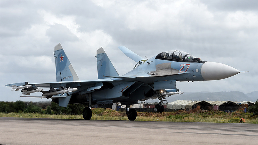 F-22 Mỹ nổ súng khi đụng độ chiến đấu cơ Nga ở Syria? - 2