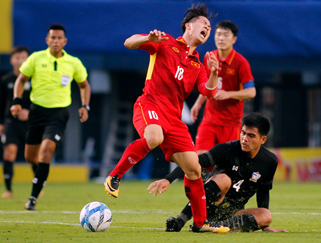 Hạ U23 Thái Lan, Công Phượng & 2 bóng hồng &#34;đại náo&#34; sân Buriram - 7