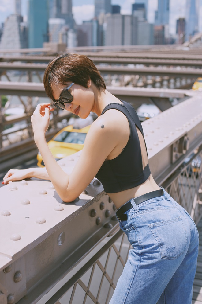 Siêu mẫu Phương Mai đẹp nhờ múa cột - 9