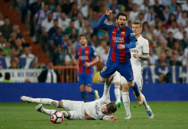 Khoảnh khắc thiên tài Real – Barca: Messi khiêu vũ, khuất phục &#34;vua chặt chém&#34; - 1