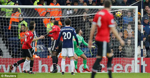 Chi tiết West Brom - MU: Hú vía vì bóng bổng (KT) - 4