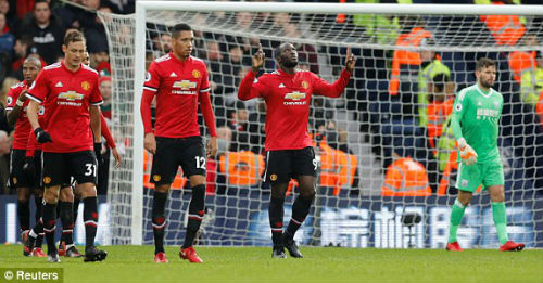 Chi tiết West Brom - MU: Hú vía vì bóng bổng (KT) - 6