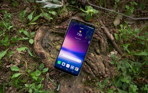 Những smartphone có màn hình thiết kế đẹp nhất 2017 - 5