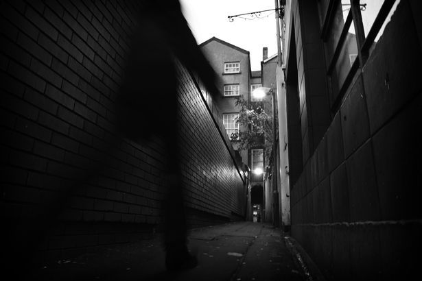 Gái mại dâm Anh kể kí ức kinh khủng thời hành nghề - 2