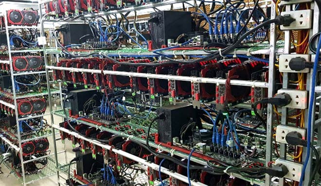Đổ xô nhập máy đào tiền ảo Bitcoin từ Trung Quốc - 1