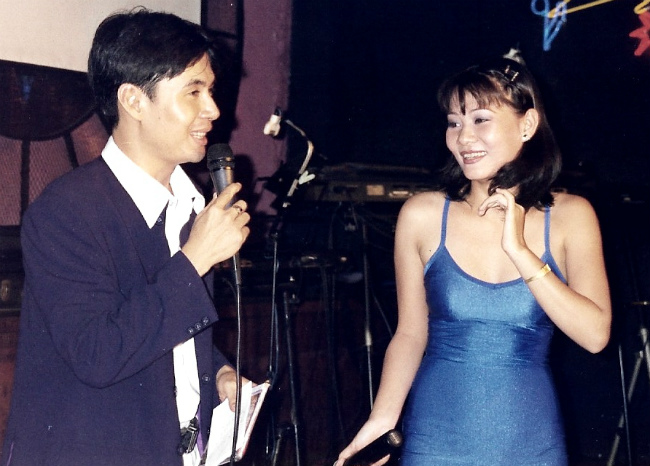 Thu Minh đã sexy từ năm 16 tuổi. Sau này, khi chuyển sang nhạc dance, chị được mệnh danh “Nữ hoàng nhạc dance”.