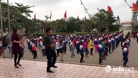 Video thầy cô cùng học sinh nhảy nhịp điệu gây sốt cộng đồng mạng - 2