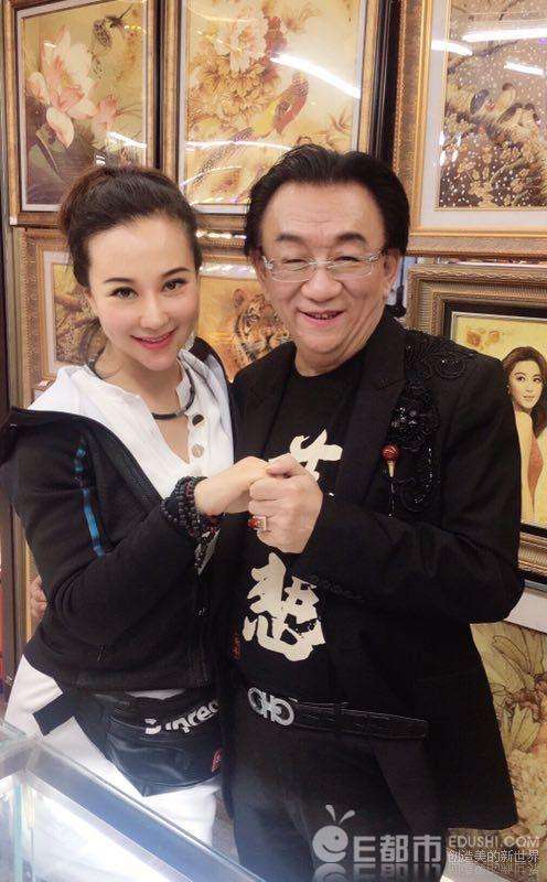 Diễn viên gốc Việt bẽ mặt khi bị bóc phốt vì "thích nổ" - 1