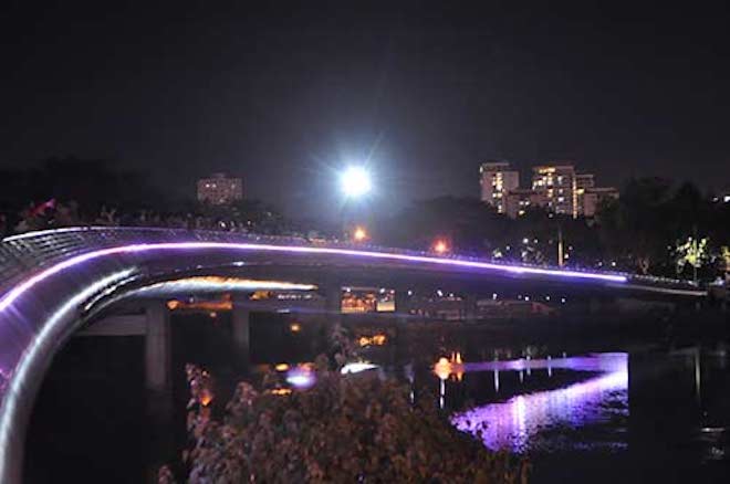 Dẫn "gấu" đi chơi Noel tại 8 địa điểm lãng mạn nhất Sài Gòn - 2