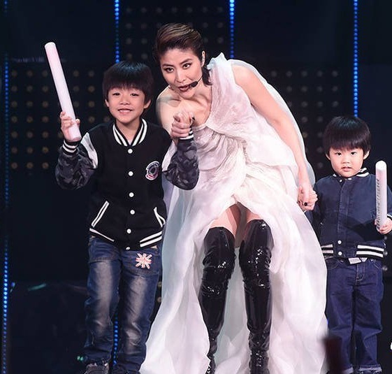 Diva xuất thân danh giá nhất Hong Kong - 3