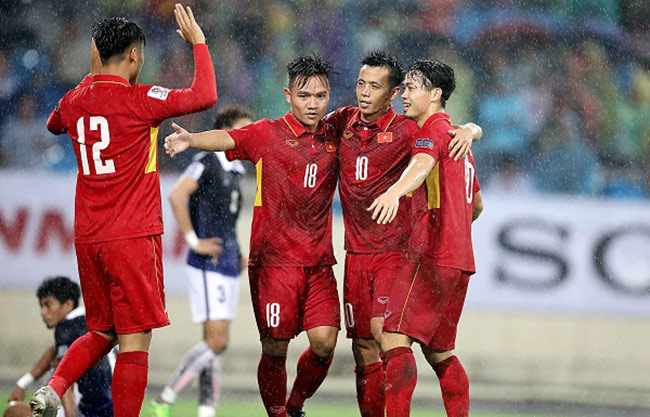 Bảng xếp hạng FIFA tháng 12: Việt Nam số 1 Đông Nam Á, hơn Thái Lan 18 bậc - 1