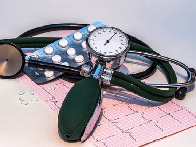 2. Kiểm soát huyết áp: dưa lưới rất giàu kali giúp kiểm soát huyết áp không bị tăng cao.