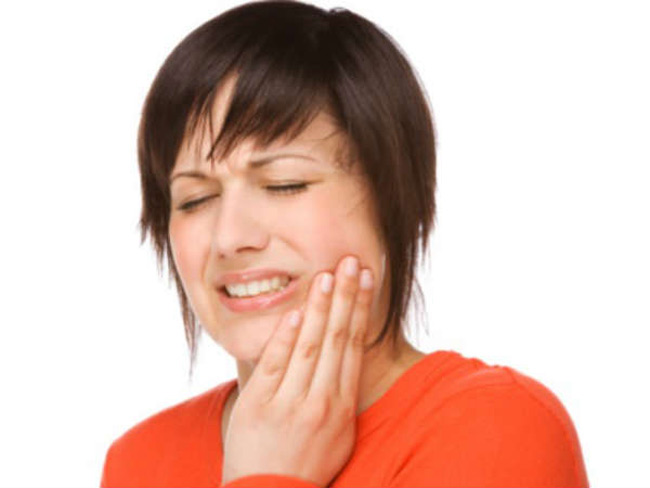 18. Chữa đau răng: dùng vỏ quả dưa lưới đun sôi với nước để súc miệng là bài thuốc chữa đau nhức răng rất hiệu quả.