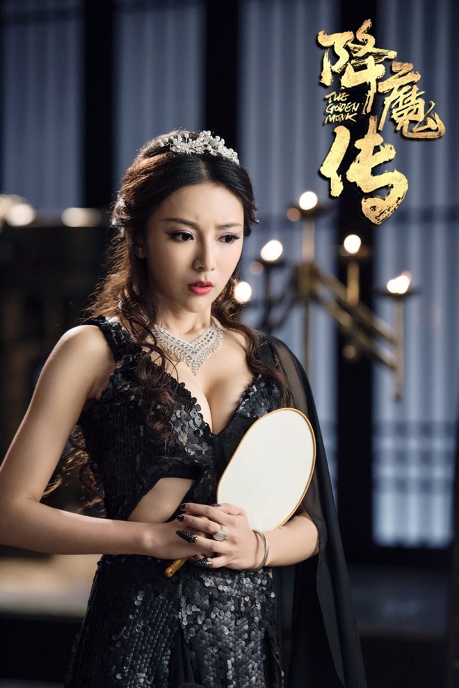 Dàn mỹ nữ sexy cũng không cứu được phim của ông trùm phim 18+ - 6