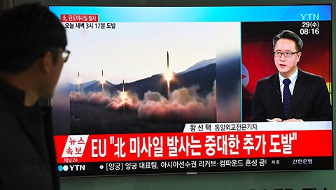 Cảnh báo “ớn lạnh” nếu Mỹ tấn công Triều Tiên - 1