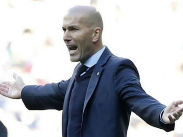 Real thua thảm Barca: Zidane phớt lờ Ronaldo, muốn nghỉ Giáng sinh