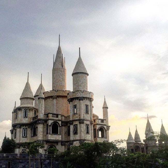 Giới trẻ Việt xôn xao với trường học phù thủy Hogwarts ngay tại Việt Nam - 7