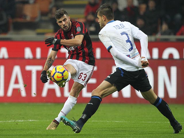 AC Milan - Atalanta: Hai đòn chí tử, “Tê giác” bất lực
