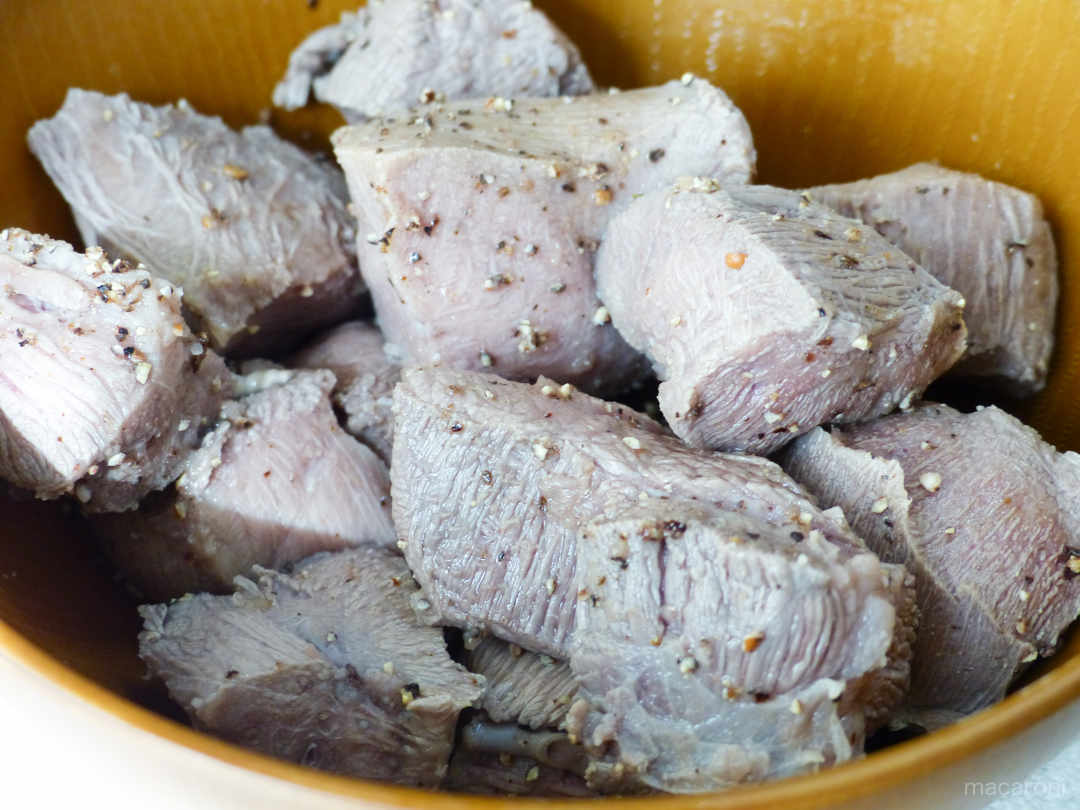 Công thức làm bắp bò hầm hành tây siêu nhanh, siêu ngon - 6