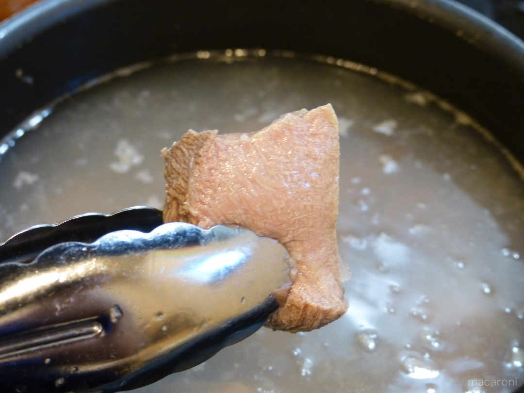 Công thức làm bắp bò hầm hành tây siêu nhanh, siêu ngon - 5