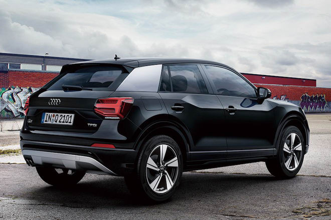 Audi Q2 Touring có giá từ 967 triệu đồng - 2