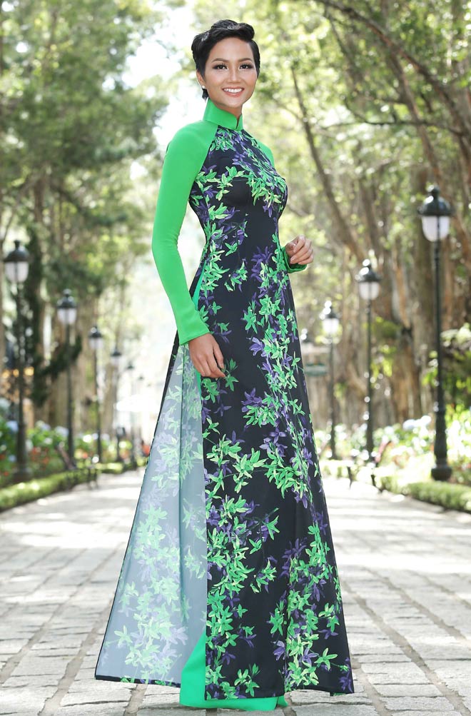 Dàn người đẹp Hoa hậu Hoàn vũ mặc áo dài khoe nét xuân thì - 7