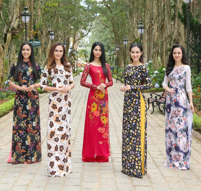 Dàn người đẹp Hoa hậu Hoàn vũ mặc áo dài khoe nét xuân thì - 8