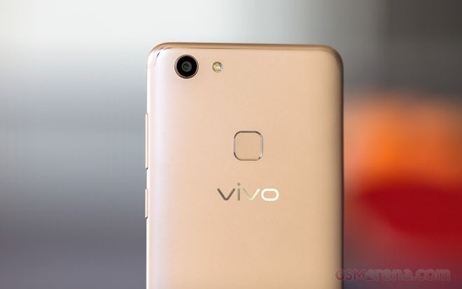 Đánh giá chi tiết Vivo V7 - giá rẻ, camera 24Mp selfie "ngon" - 8