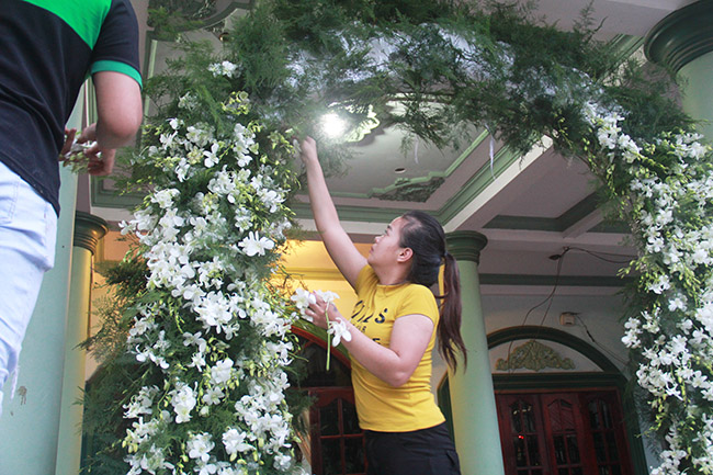 Mẹ Lâm Khánh Chi xúc động dặn dò con gái khi trao của hồi môn - 11