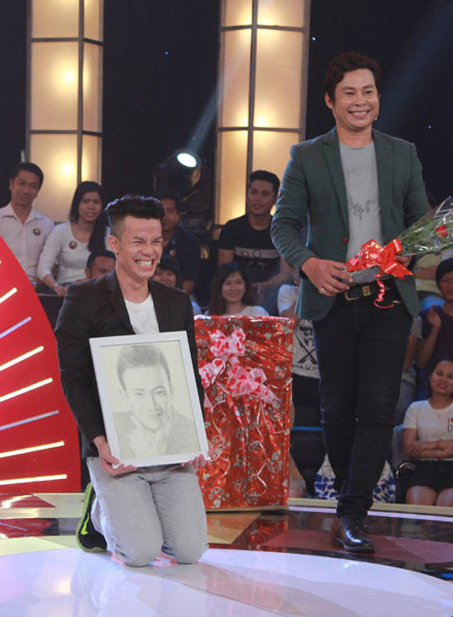 Khiêng cả cô lao công lên sân khấu, cặp thí sinh giành 40 triệu đồng - 2