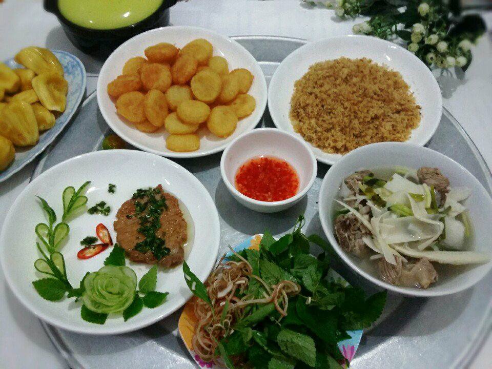 Cô vợ suốt ngày than béo nhưng lúc nào cũng nấu la liệt đồ ăn - 10