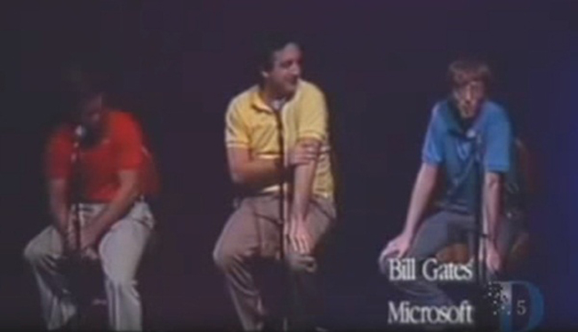 Năm 1983, Bill Gates và Steve Jobs cùng xuất hiện trong một video ngắn, được phát sóng cho toàn thể nhân viên của Apple nhân dịp ra mắt sản phẩm Macintosh (tên gọi khác của Mac). Gates đã ngợi khen không tiếc lời về tính năng ưu việt và sự sáng tạo của sản phẩm này.