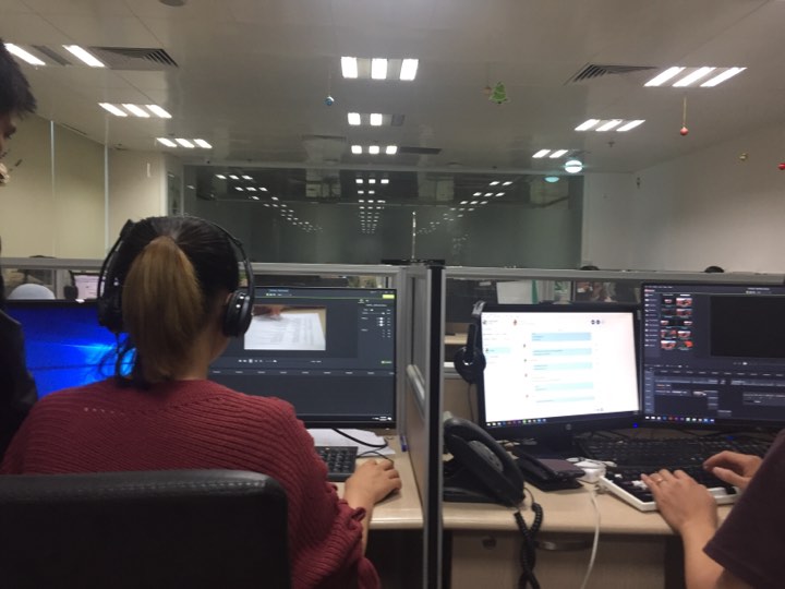 Năng suất lao động "thua" Lào: Vì người Việt lười biếng và hay vào Facebook tán gẫu? - 1