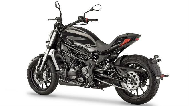 2018 Benelli 402S đẹp như Ducati XDiavel giá chỉ 140 triệu đồng - 2