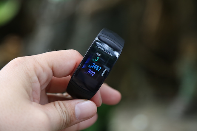 Cận cảnh vòng đeo tay thông minh Gear Fit2 Pro trước ngày &#34;lên kệ&#34; - 6