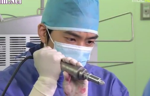 Không kinh dị nhưng vẫn... gai người - 2