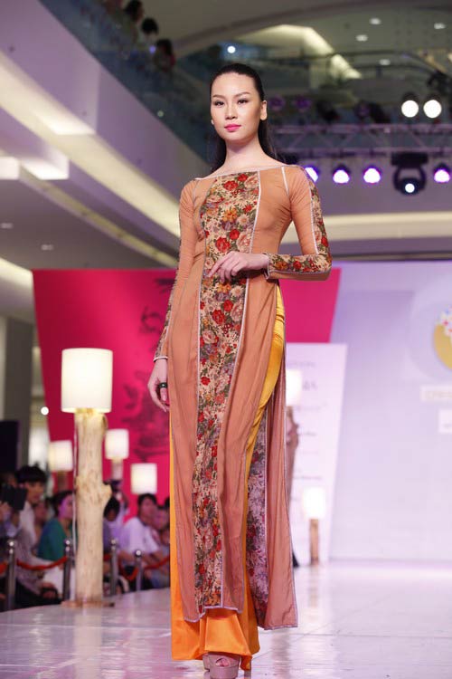 Ngọc Quyên mặc áo dài trị giá 27,5 triệu - 9