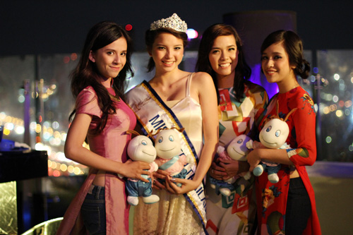 Miss Teen Việt khoe sắc trên đất Thái - 1