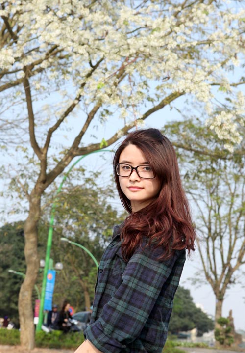 Xao xuyến sắc hoa sưa tháng ba - 13