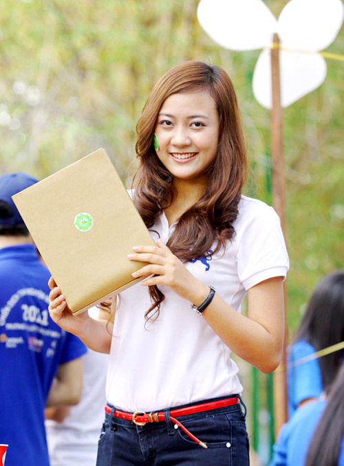 Nữ hoàng cà phê làm đại sứ môi trường - 16