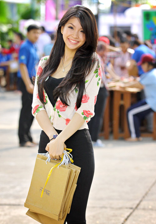 Nữ hoàng cà phê làm đại sứ môi trường - 9