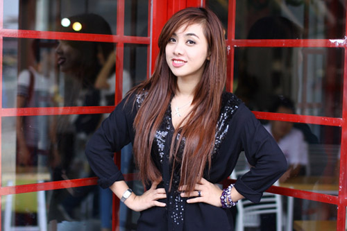 Nữ hoàng cà phê gợi cảm làm giám khảo - 12