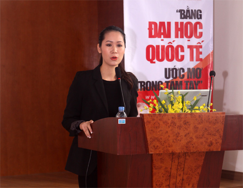 Hoa hậu Thùy Linh chia sẻ bí quyết học tốt - 4